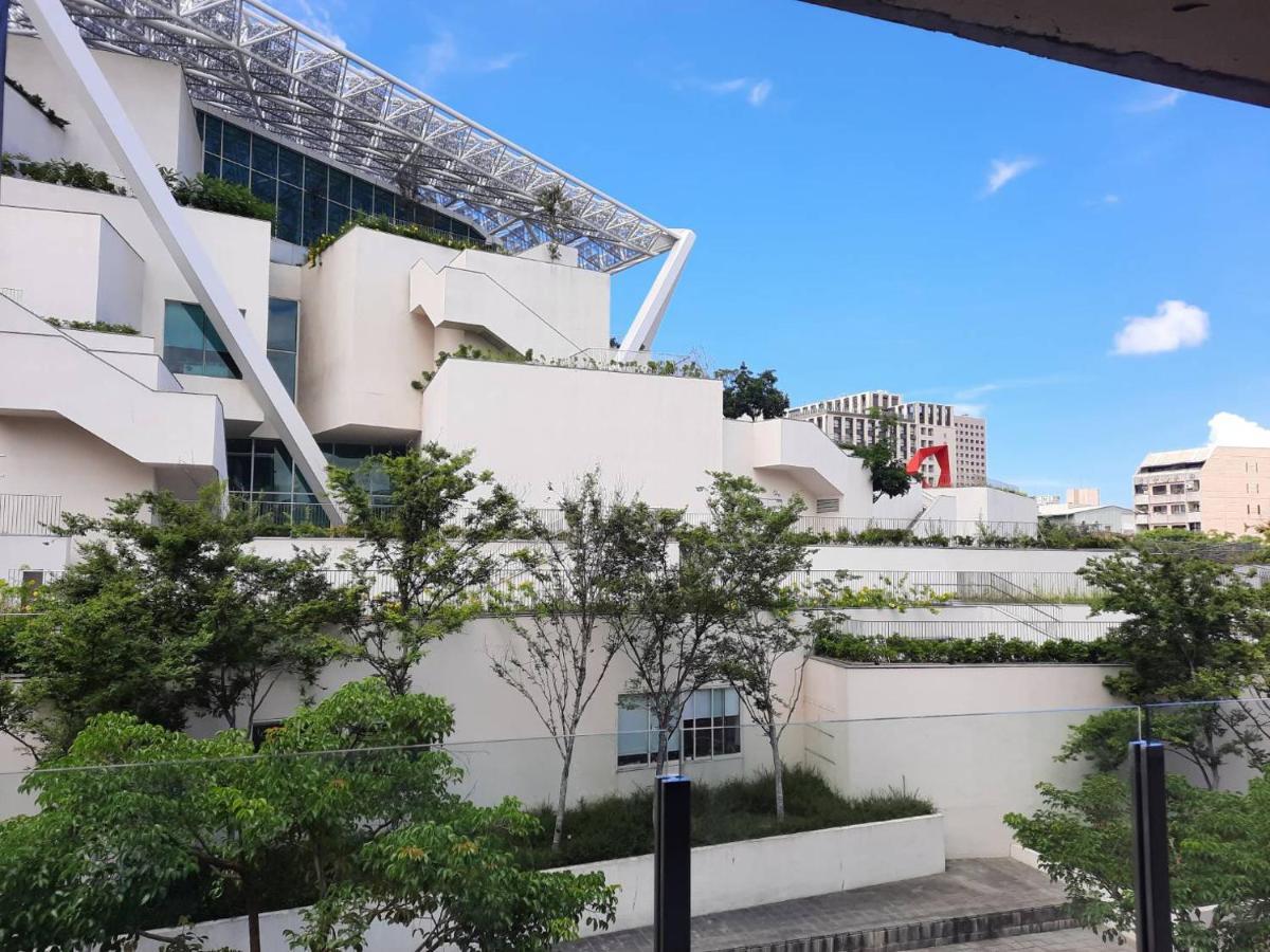 J Youai House 珍友愛 景觀包棟民宿 Тайнань Екстер'єр фото