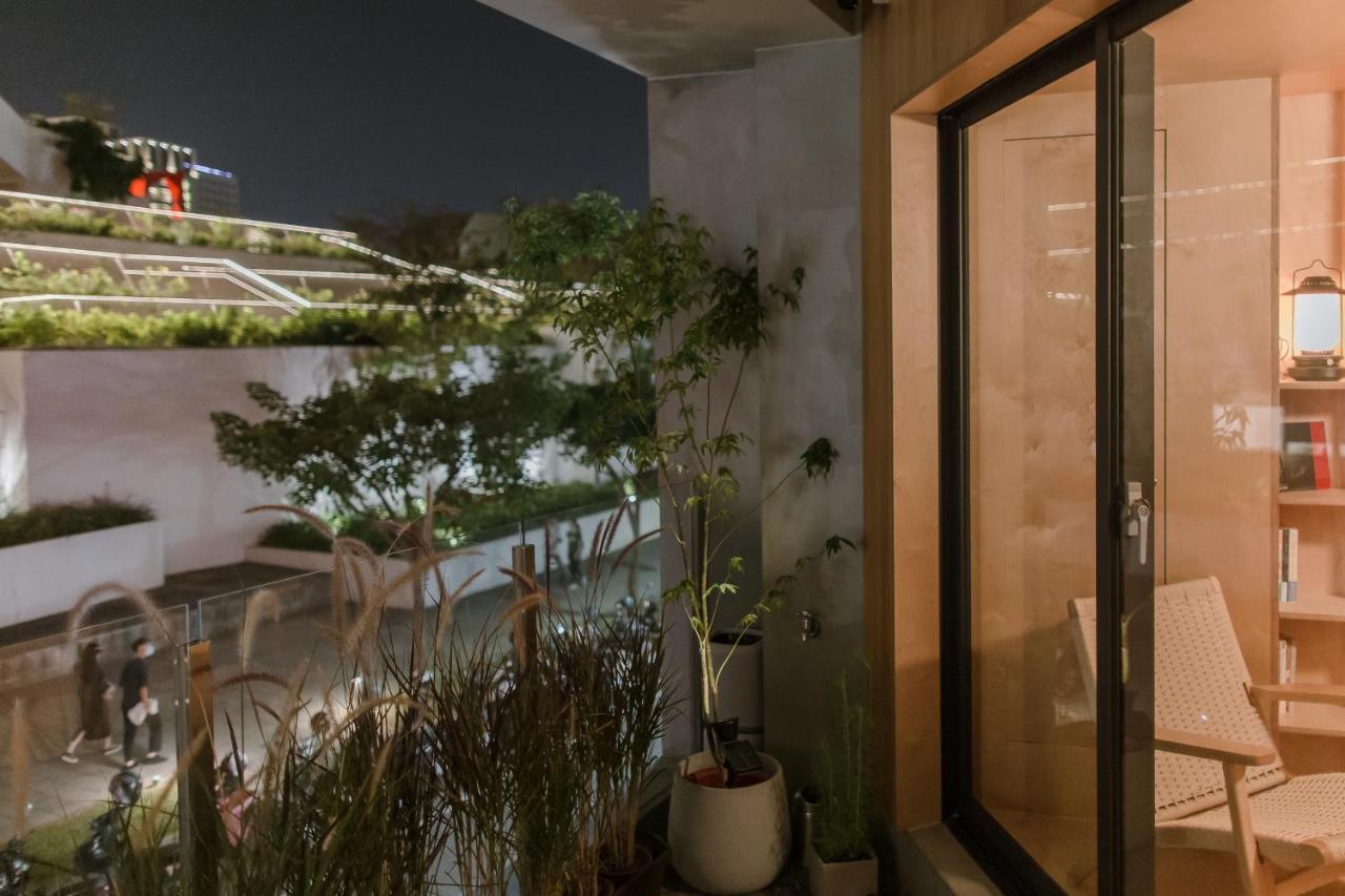 J Youai House 珍友愛 景觀包棟民宿 Тайнань Екстер'єр фото